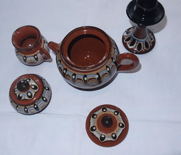 Keramikset litet format Troyan Bulgrian pottery elva delar vintage hantverk