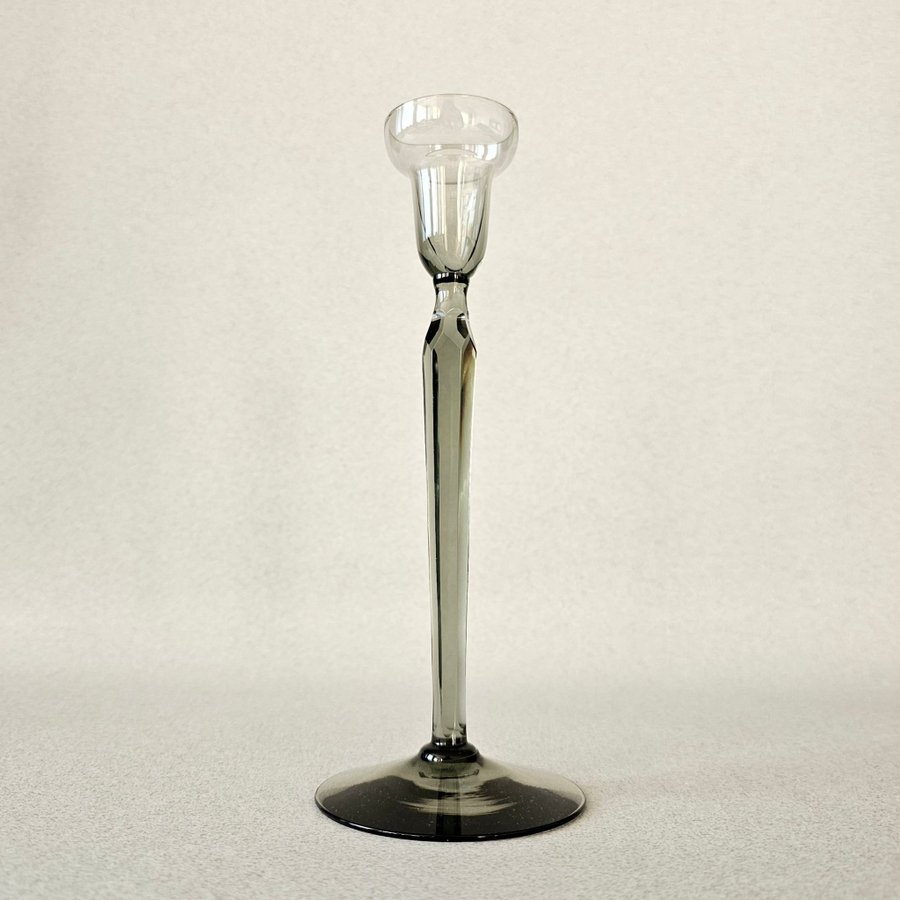 Nils Landberg Orrefors 21 cm ljusstake rökfärgat glas vintage