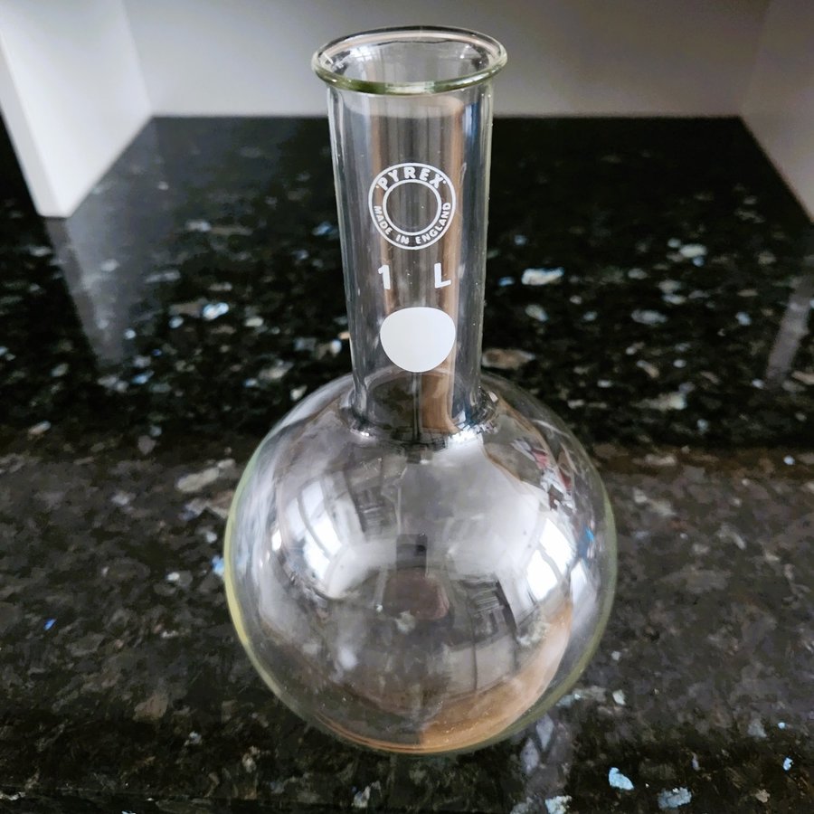 1 L PYREX Glass Flask Made In England