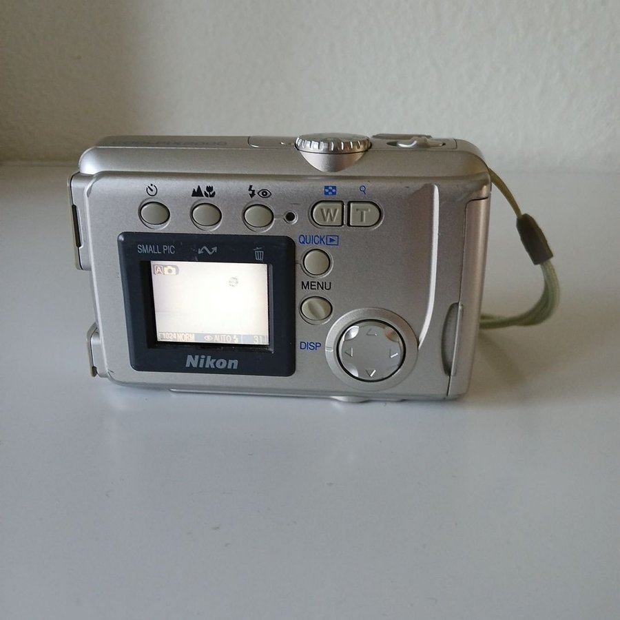 Nikon Coolpix 2000 Digitalkamera