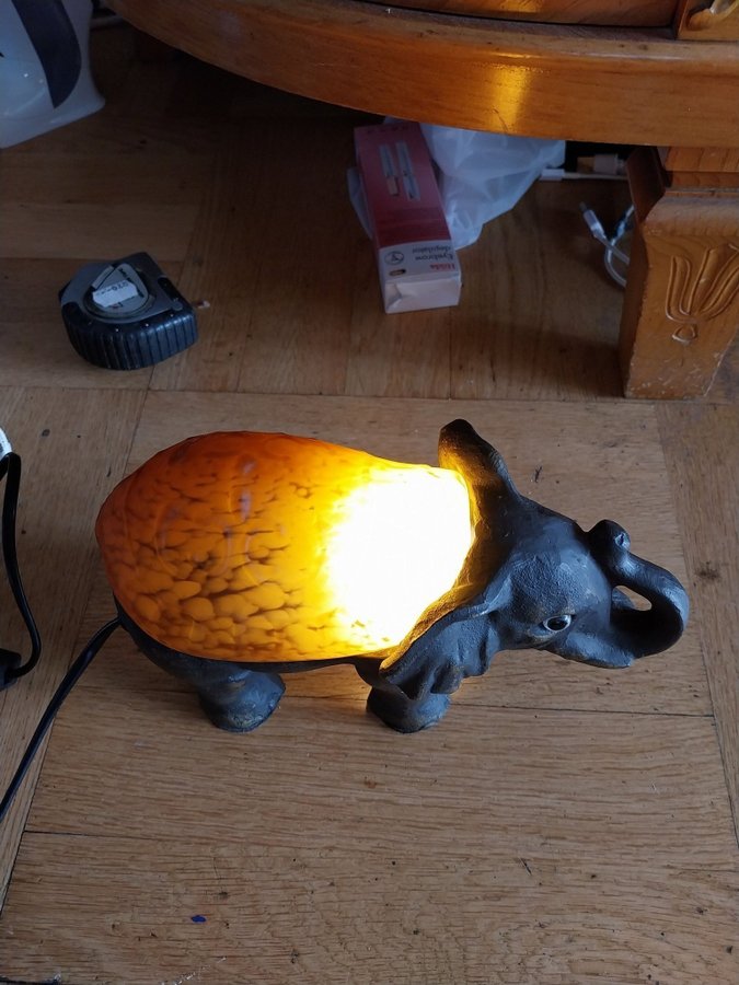 Bordslampa glas och mässing förgylt retro