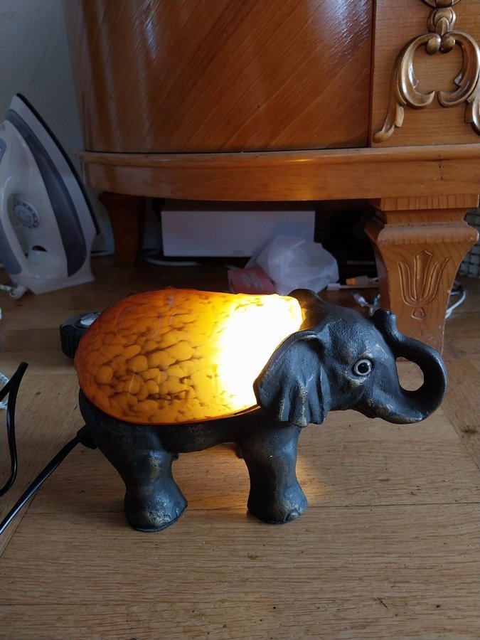 Bordslampa glas och mässing förgylt retro