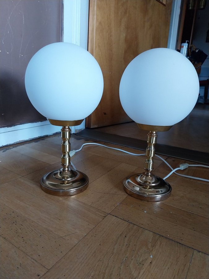 2s bordslampa glas och mässing retro