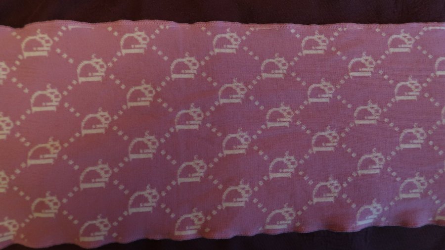 Halsduk från Christian Dior i 100% ull 160x285 cm Rosa med monogram vintage