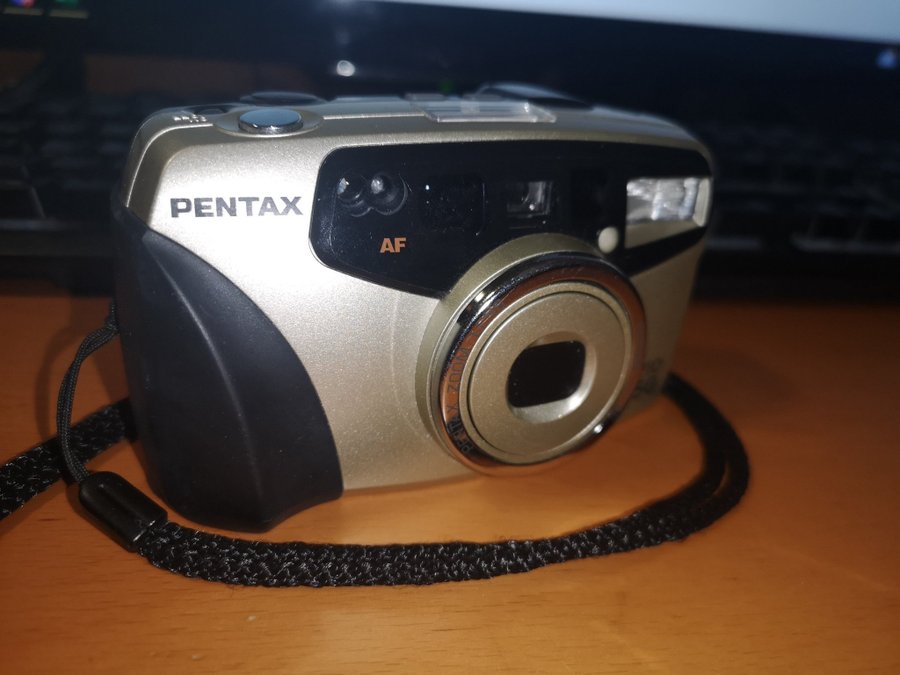 Pentax Espio 105G - 35mm kamera - Fungerar