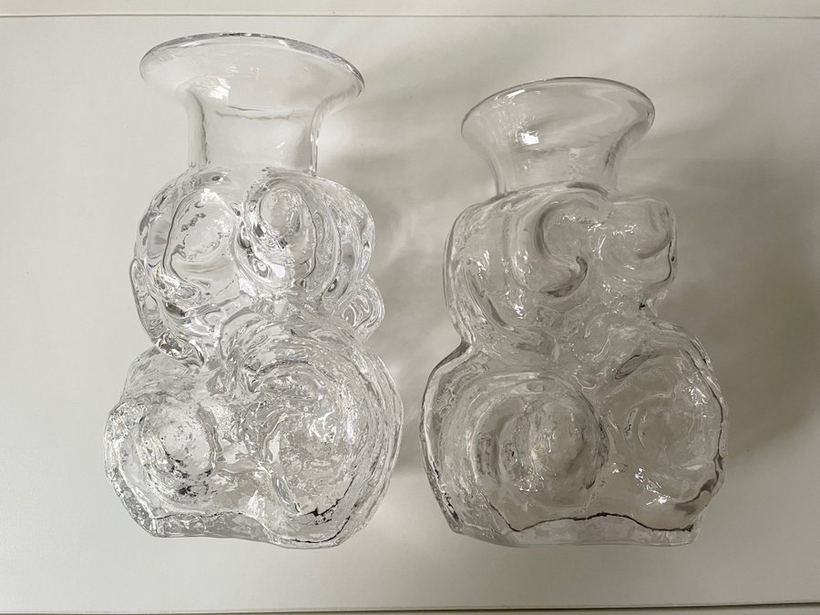 Två glasvaser ”bullig” form 60/70-tal förmodligen Urban