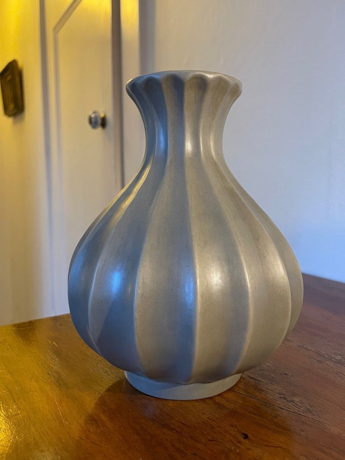 EWALD DAHLSKOG - VAS - BO FAJANS - 1930-TAL - VASE - SWEDISH DESIGN