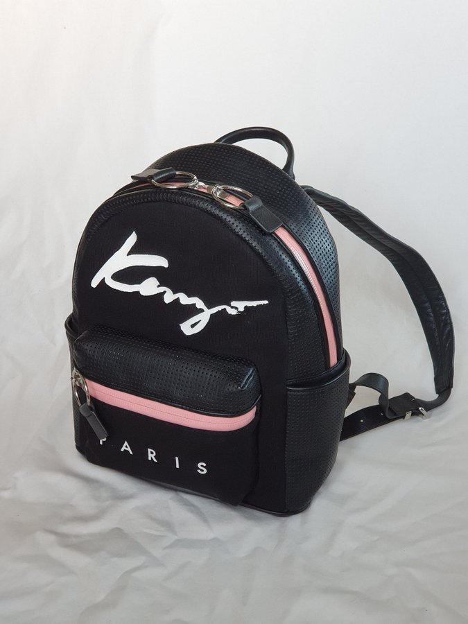Kenzo signature ryggsäck i nyskick!