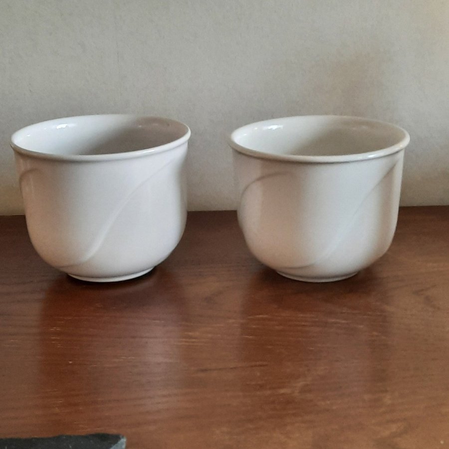 Höganäs keramik Blomkrukor 2 stycken vita