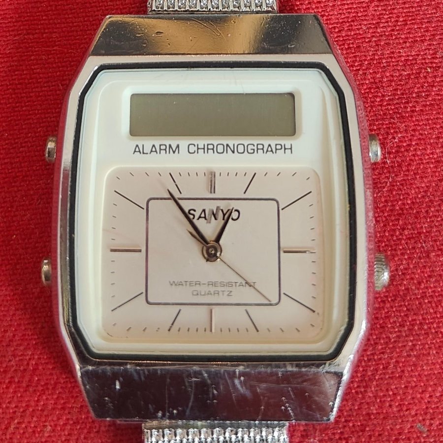 SANYO CHRONOGRAPH AVANCE HERRUR (RETRO)