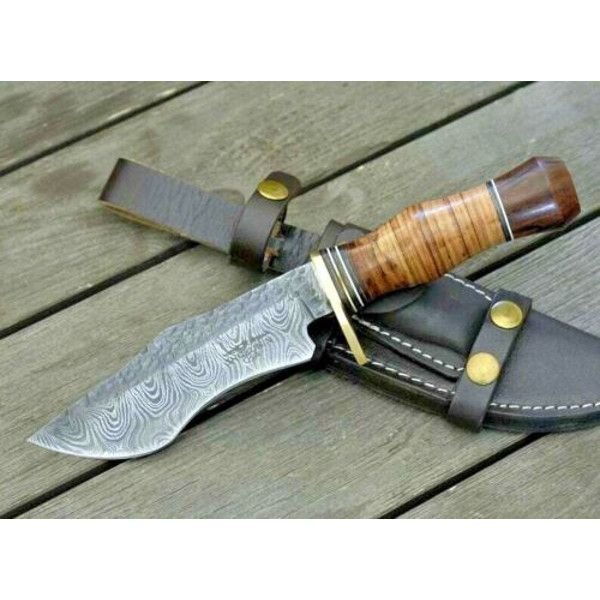 Handmade Tactical Survival Hunting Knife Walnut Wood Handle