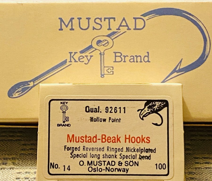 OBS Mustad special krokar! Nr14 Qual 92611 100st i sin original ask!