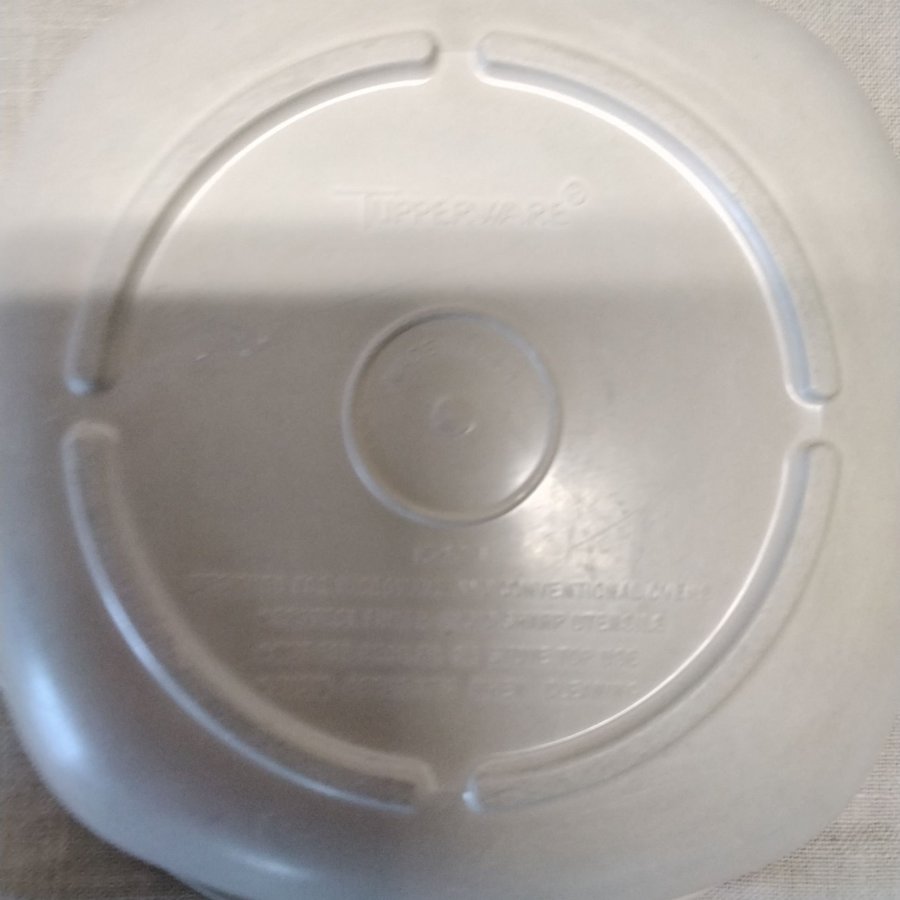 Tupperware ugn och micro burk ultra21