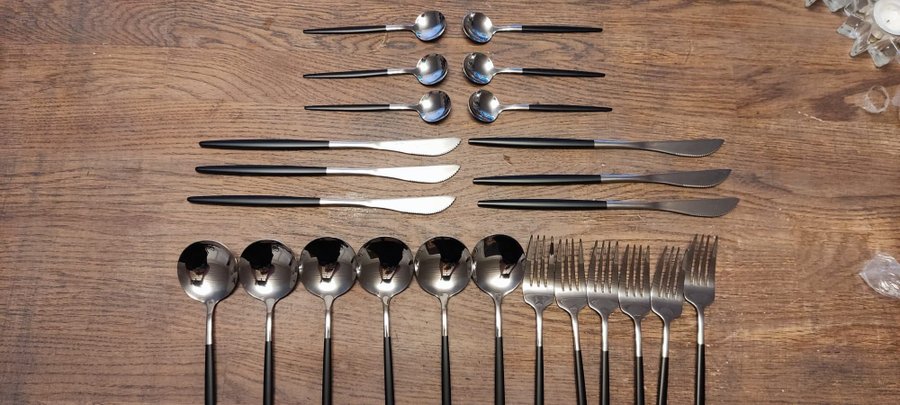 Ny bestickset bestick gaffel sked kniv 24st silver svart rostfritt stål