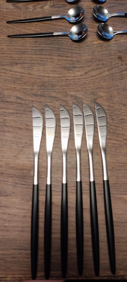 Ny bestickset bestick gaffel sked kniv 24st silver svart rostfritt stål