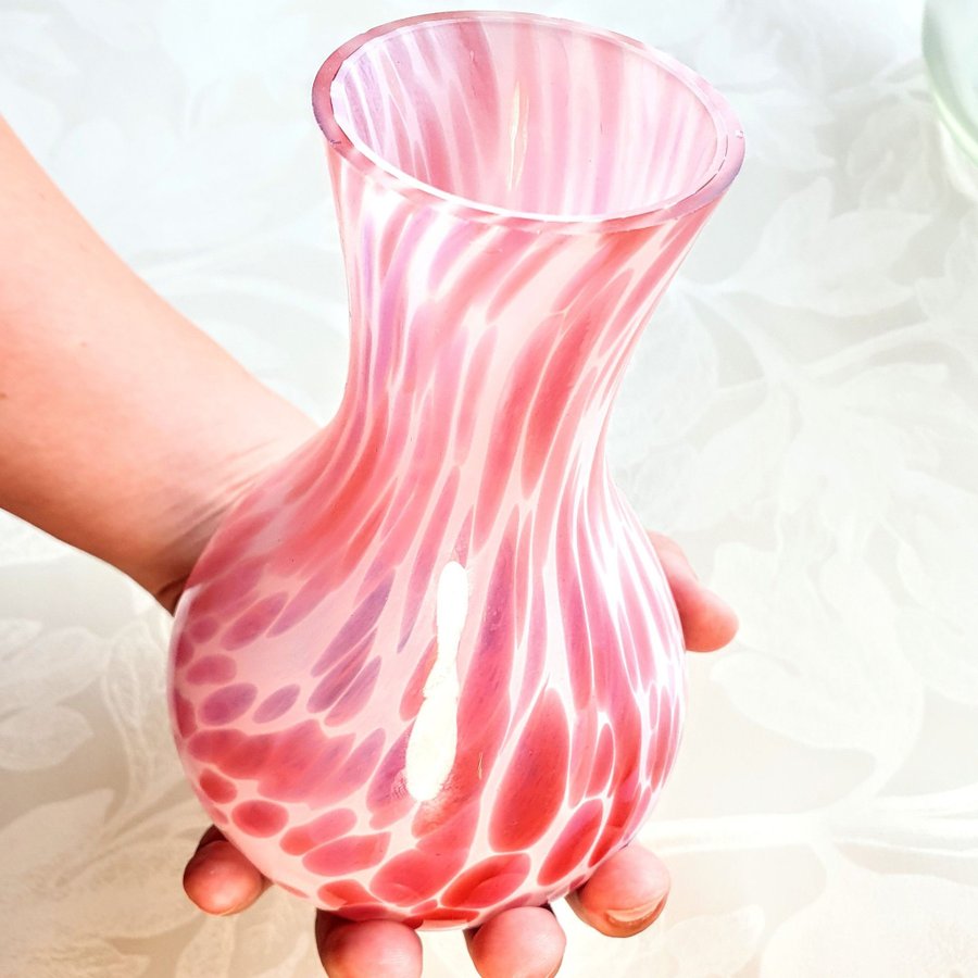 Gränna Glasbruk Vacker Vas Murano Glas konstglas rosa blå munblåst crystal