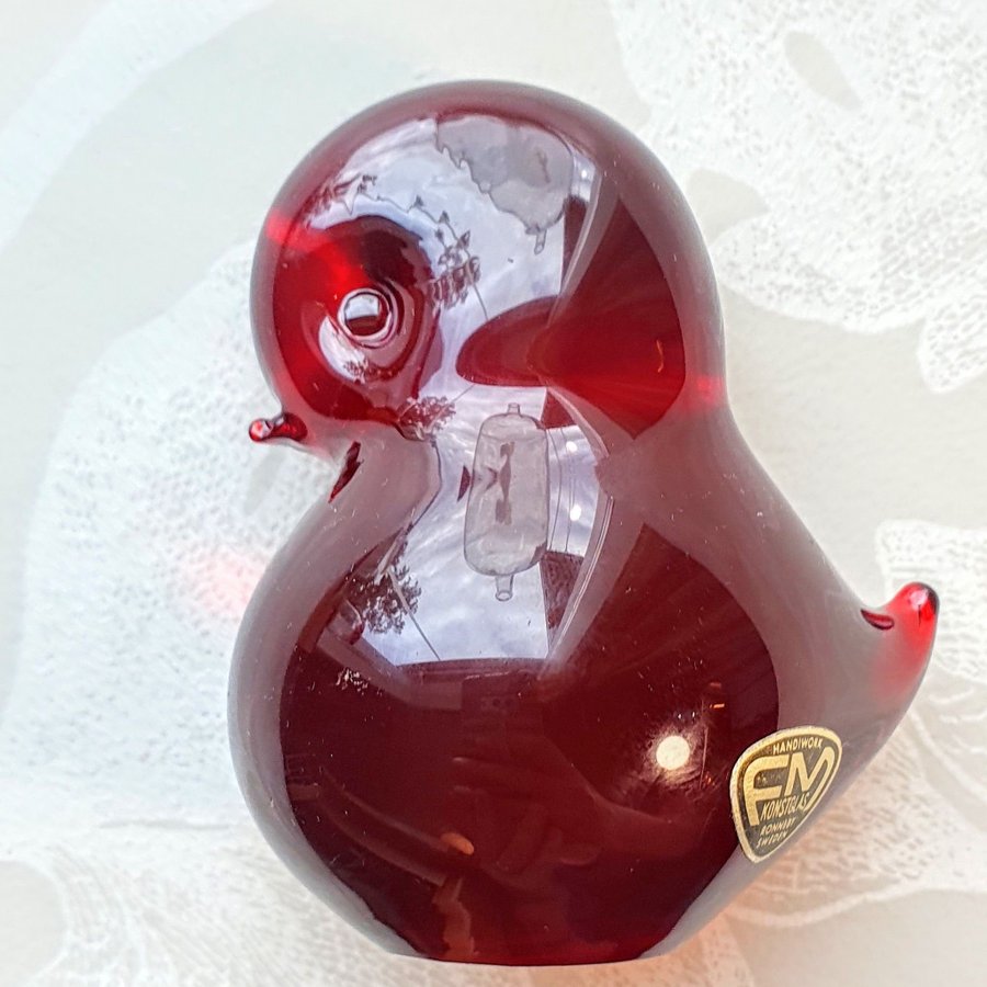 Söt fågel FM Ronneby Murano Glas glaskonst munblåst röd konstglas djur