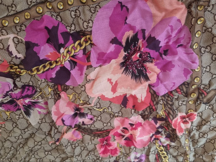 Gucci GG Blooms Monogram Print Scarf Pink Purple