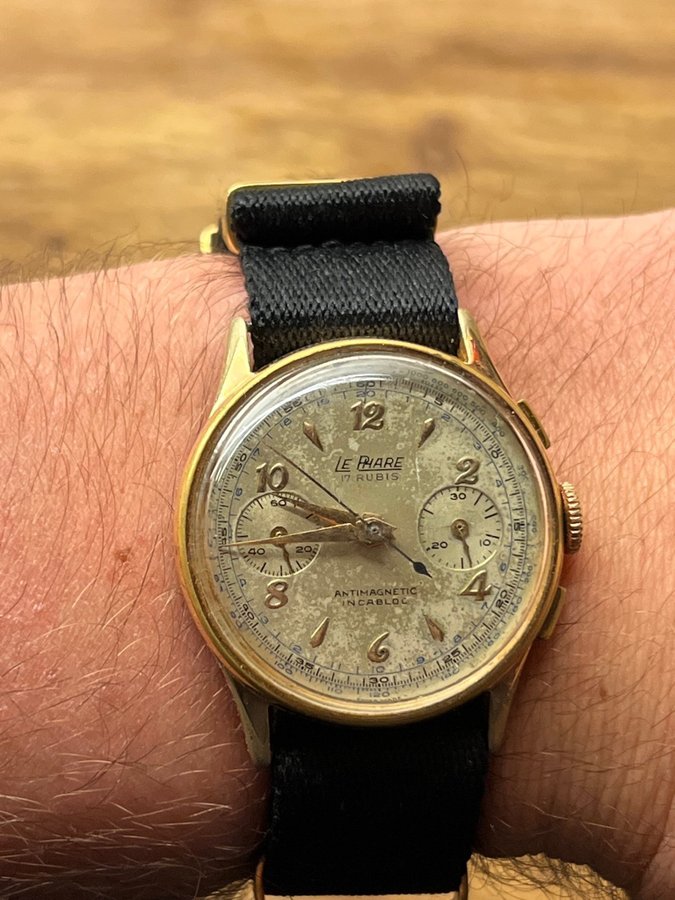 Le Phare chronograph