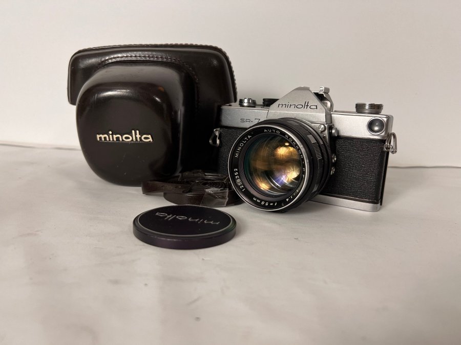 SR-7 minolta med objektiv 14 /58mm