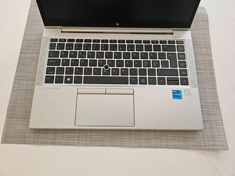 HP EliteBook G8 840 i bra skick! i5 11gen quad/16GB/SSD