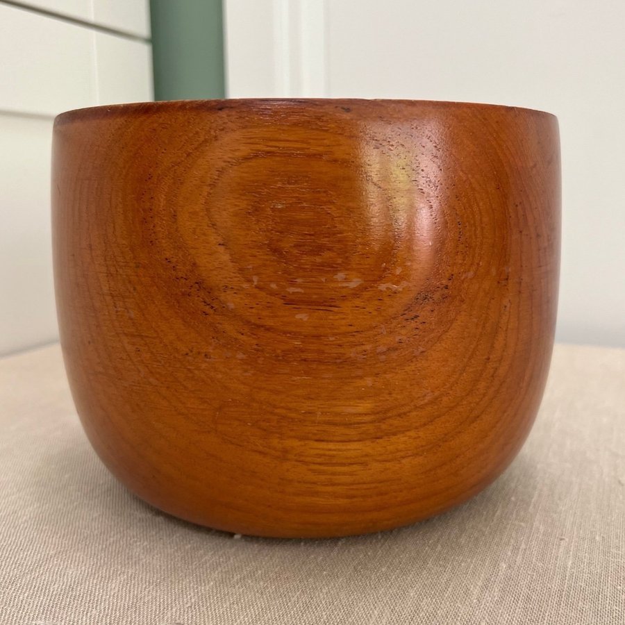 Teakskål Teak design Karl Holmberg Götene Sweden Skål Retro 60-tal Fruktskål