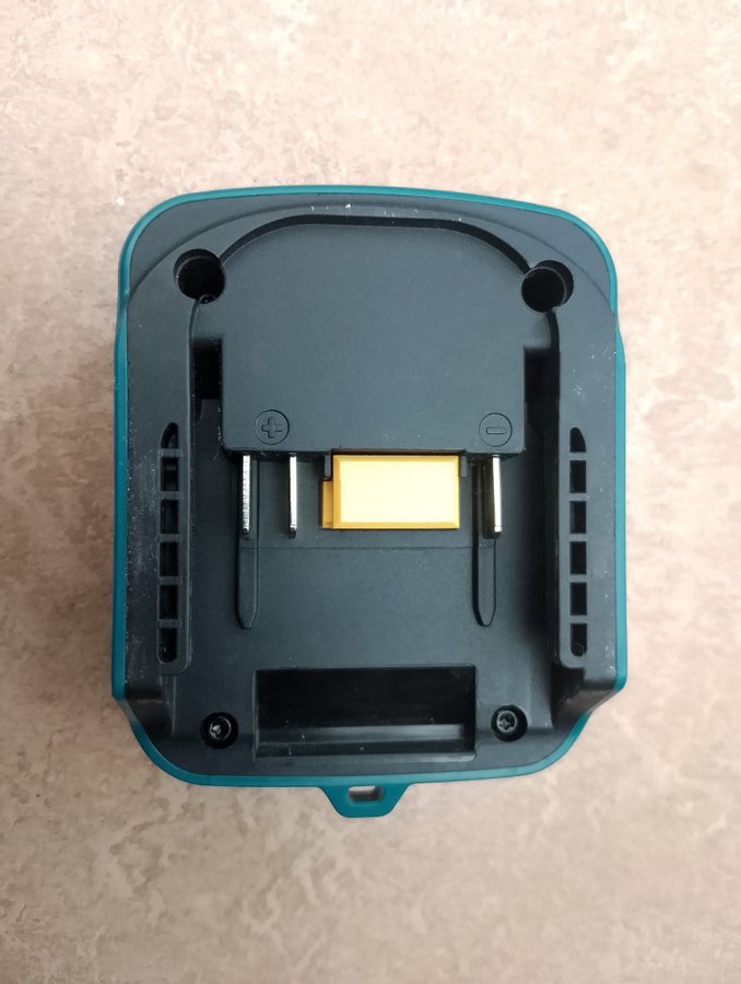 Usb c adapter till makita 18v batteri