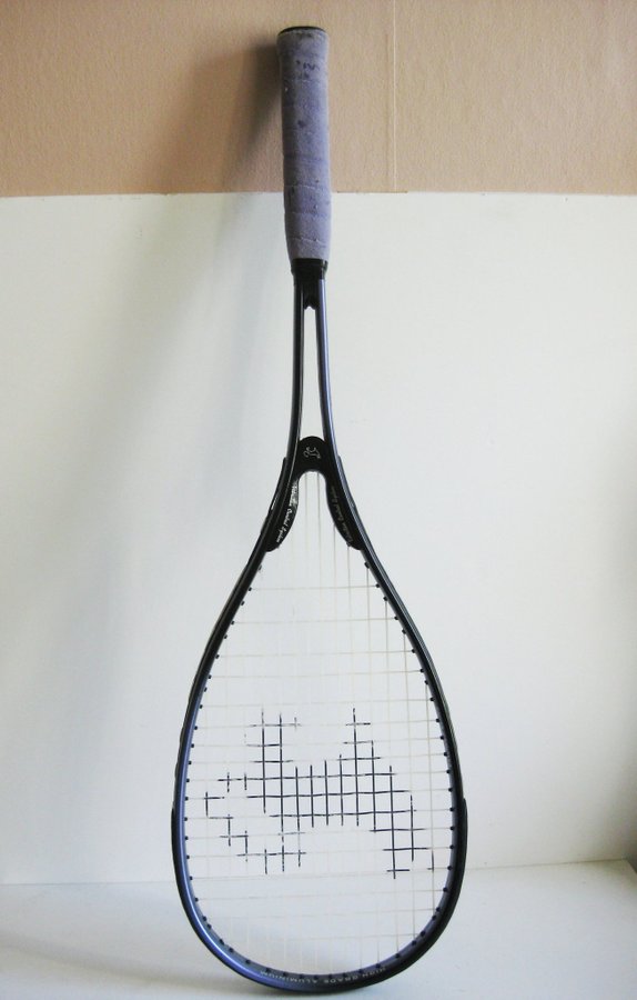 KARAKAL impact force Squash Racket high grade aluminium