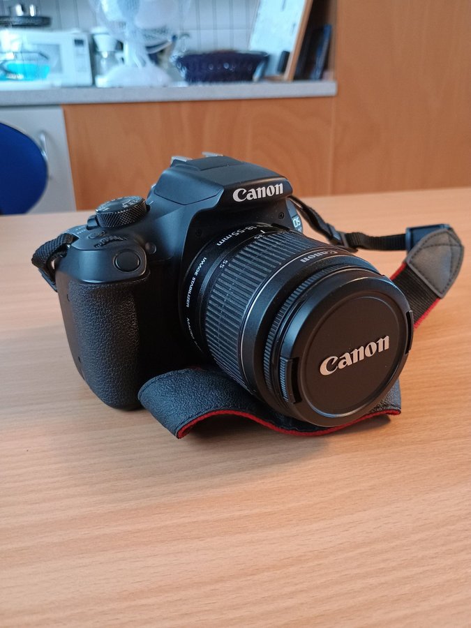 Canon EOS 1300D