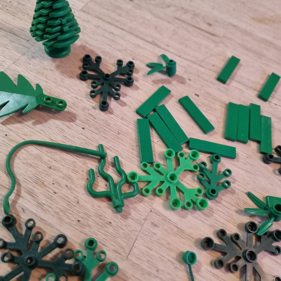 Lego - Lot med Växter / Gröna Bitar