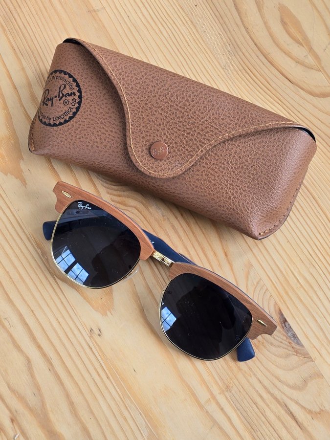 Ray-Ban clubmaster wood