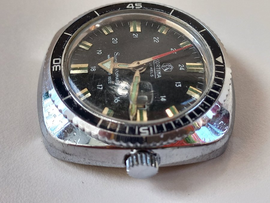 MORTIMA FRANCE DIVER WATCH FROM 70S FOR PARTS REPAIR