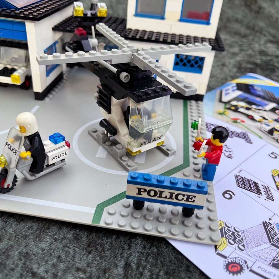 Lego 6384-1-Police Station (1983) polisstation retro vintage helikopter komplett