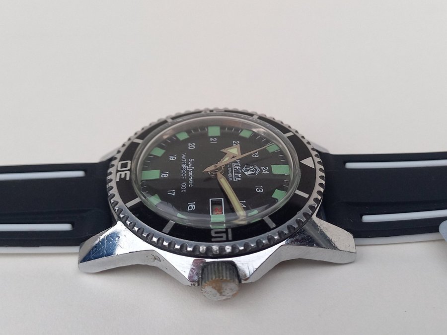 VINTAGE NICE MORTIMA SUPER DATOMATIC SKIN DIVER WATCH FROM 70S