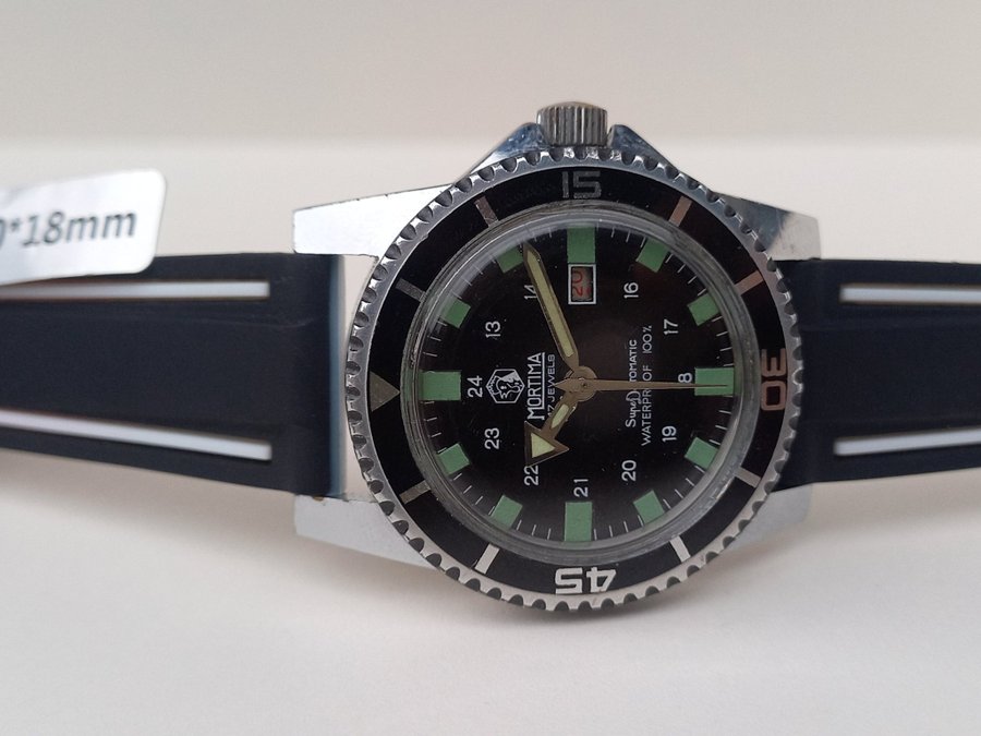 VINTAGE NICE MORTIMA SUPER DATOMATIC SKIN DIVER WATCH FROM 70S