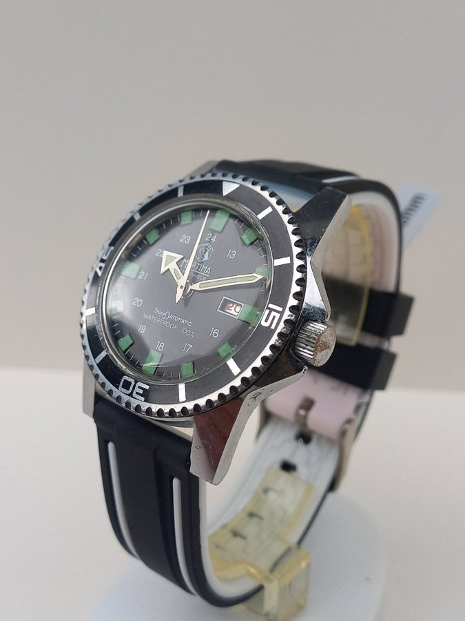 VINTAGE NICE MORTIMA SUPER DATOMATIC SKIN DIVER WATCH FROM 70S