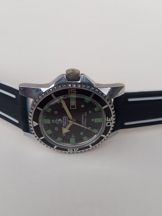 VINTAGE NICE MORTIMA SUPER DATOMATIC SKIN DIVER WATCH FROM 70S