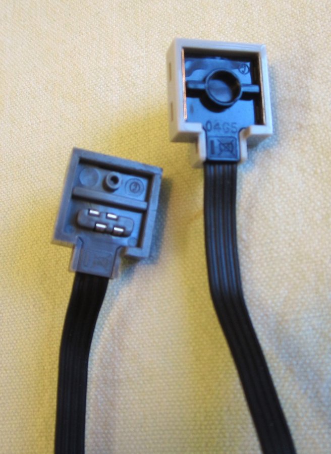 LEGO - 8886 Power Functions Extension Wire (20 cm)/konvertering 9V - PF - 2008