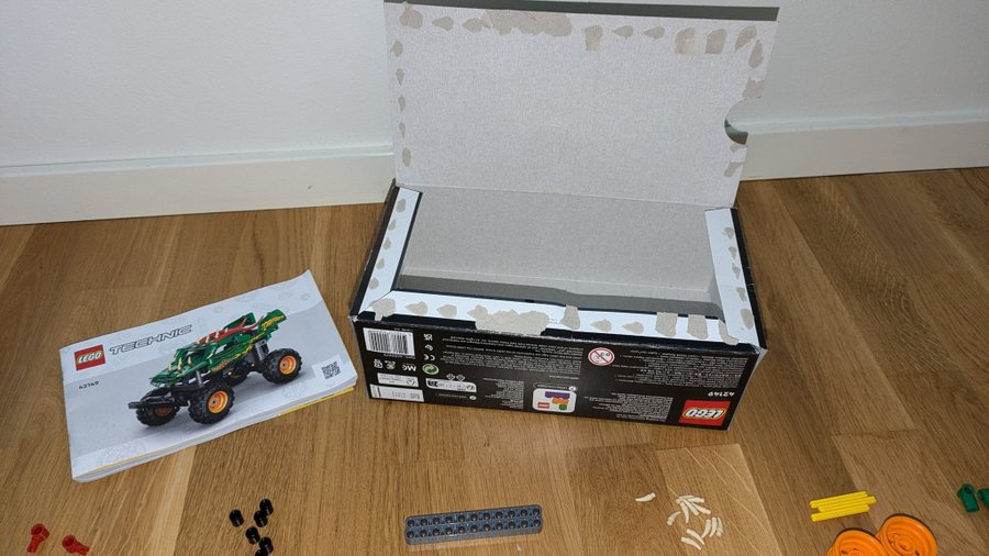 Lego Technic 42149 i originalförpackning