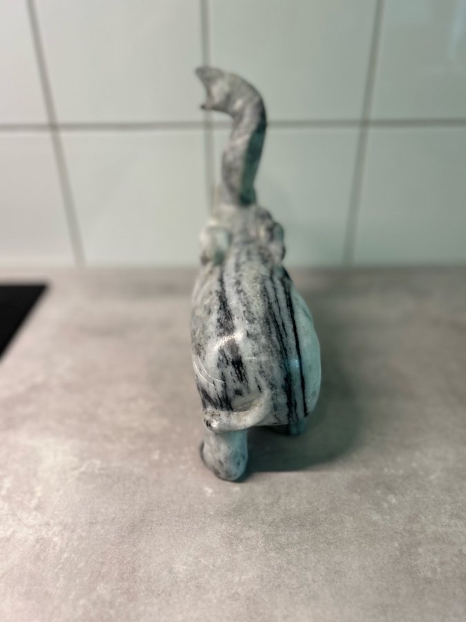 Stor tung Stenfigur - elefant - figurin - skulptur - handgjord