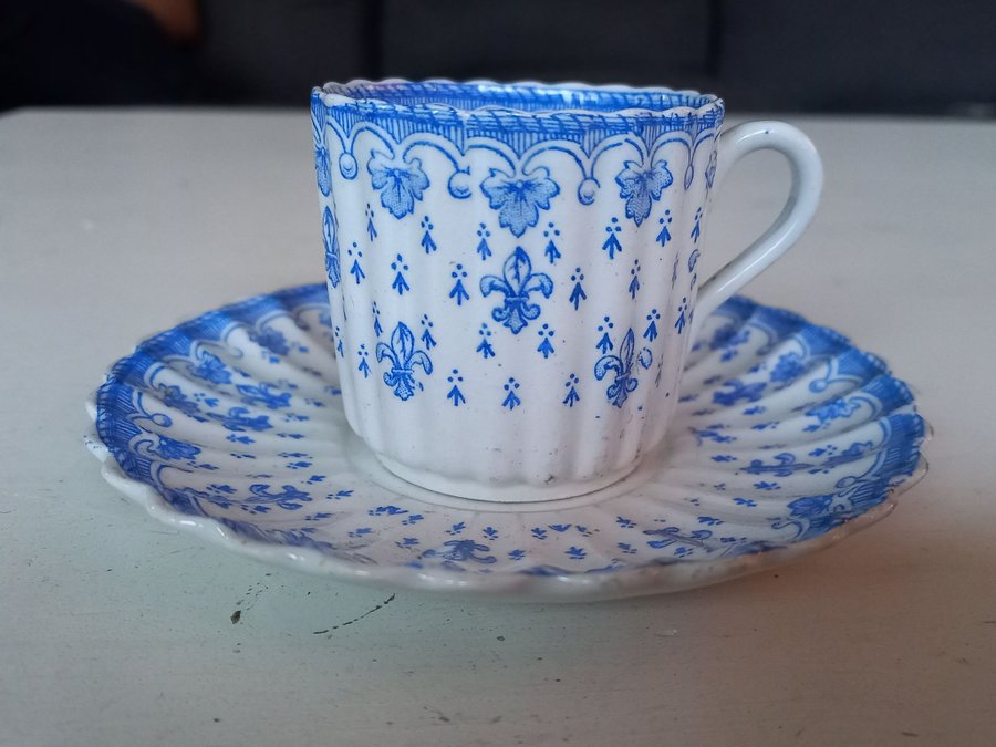 SPODE COPELAND 1 espressokopp med fat Fleur-de-Lis liten kopp