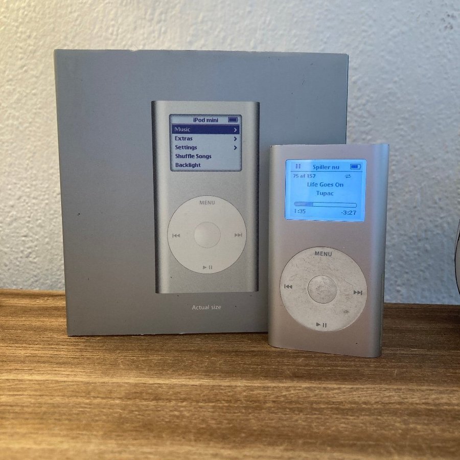 Apple iPod Mini 2nd Generation (4GB Silver)