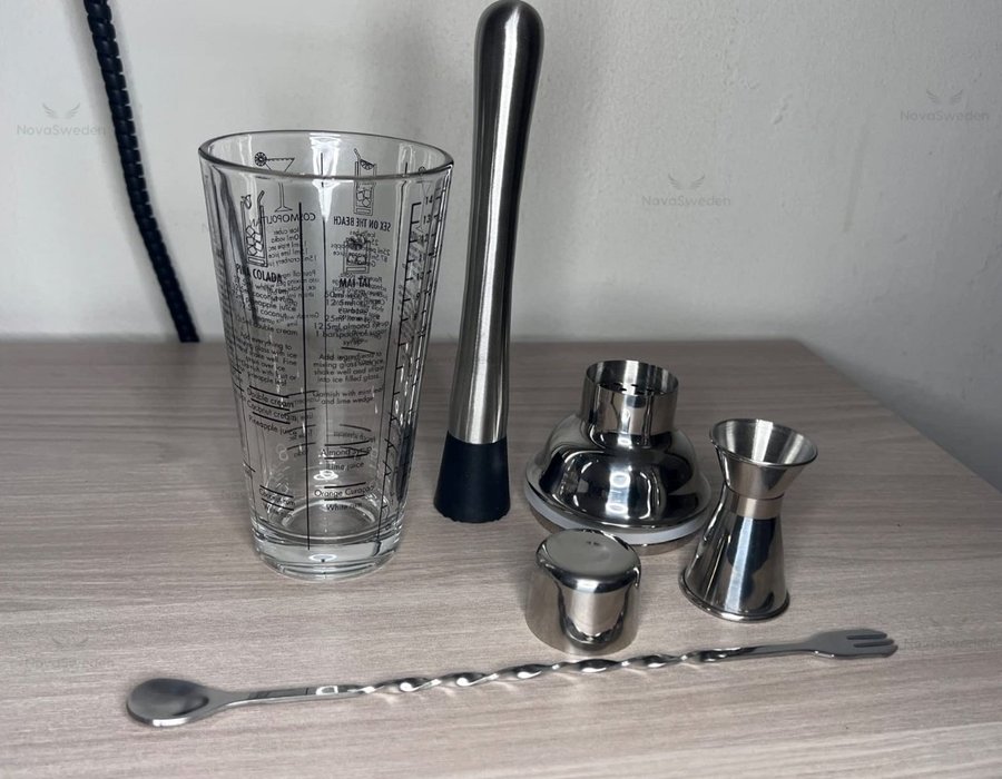 NYTT Bartender set med 05 l glas cocktail shaker med tillbehör | Ordpris 329kr