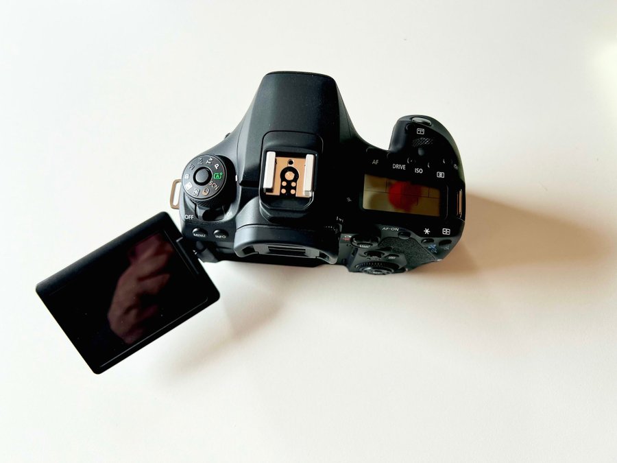 Canon EOS 90D med Tamron 24-70mm f/28 VC USD Di objektiv