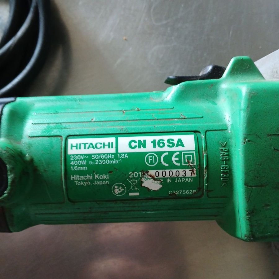 HITACHI CN 16SA nibbler