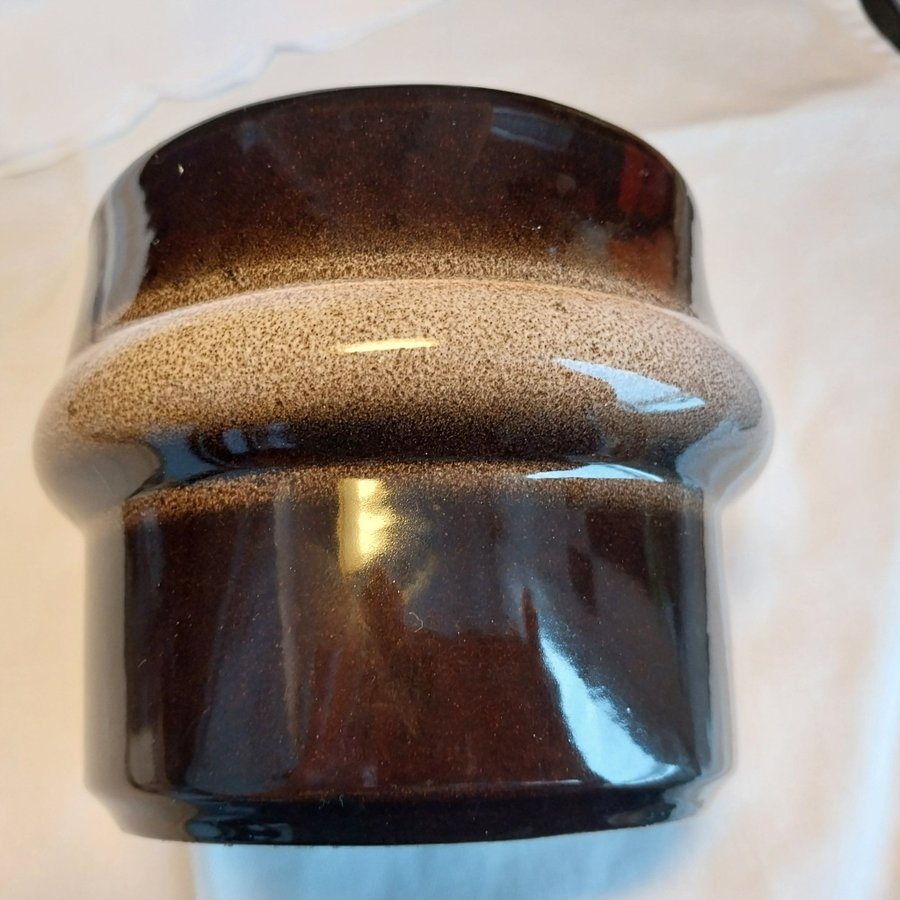 RETRO/VINTAGE Ytterkruka i glaserad keramik 1970-tal (1)