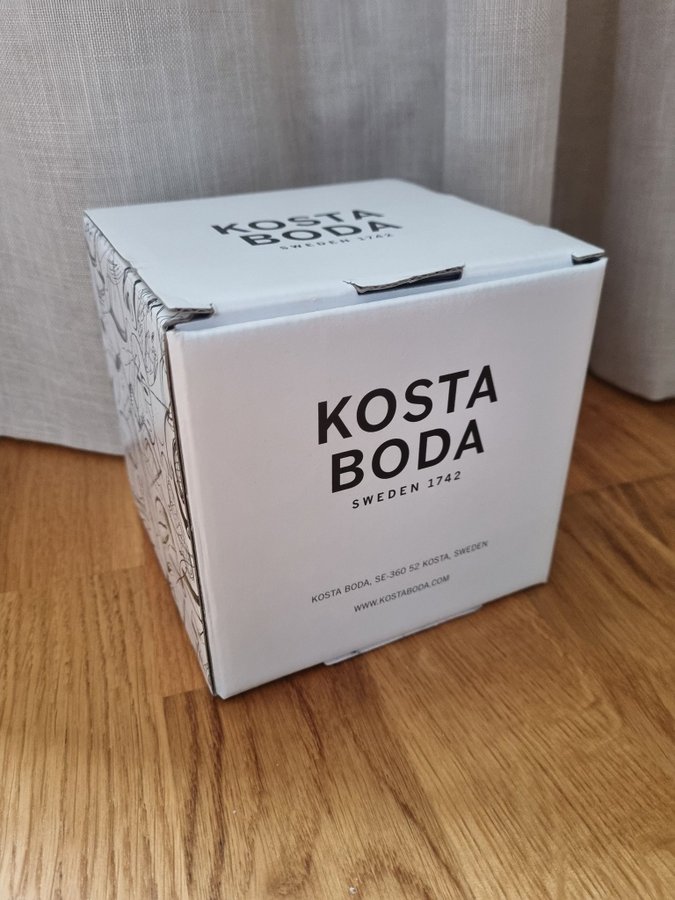 Kosta Boda Snöboll/Snowball 7 cm ny oöppnad!