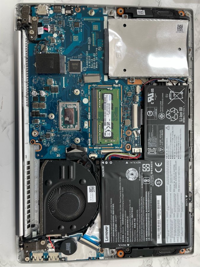 Lenovo Ideapad S340