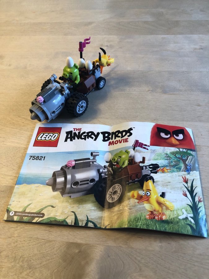 LEGO Angry Birds Piggy Car Escape