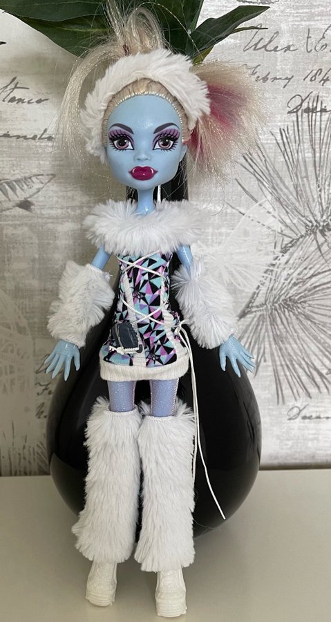 Monster High docka